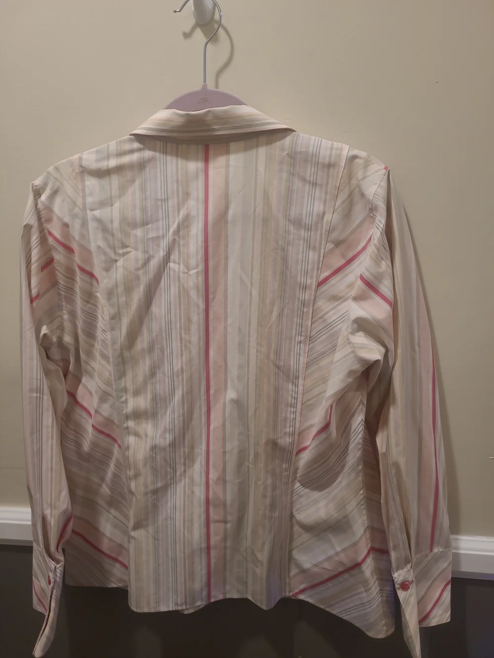 LIZ CLAIBORNE, WOMEN'S MULTI-COLOR COTTON LONG SLEEVED STRIPED BLOUSE, SIZE 14